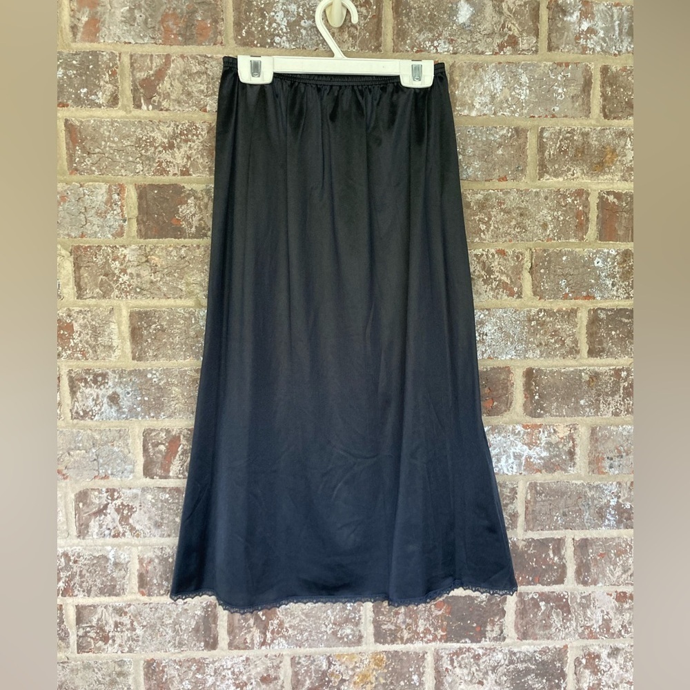Vintage Vanity Fair Half Slip Size Small A-Line Silky Soft Black Nylon slit